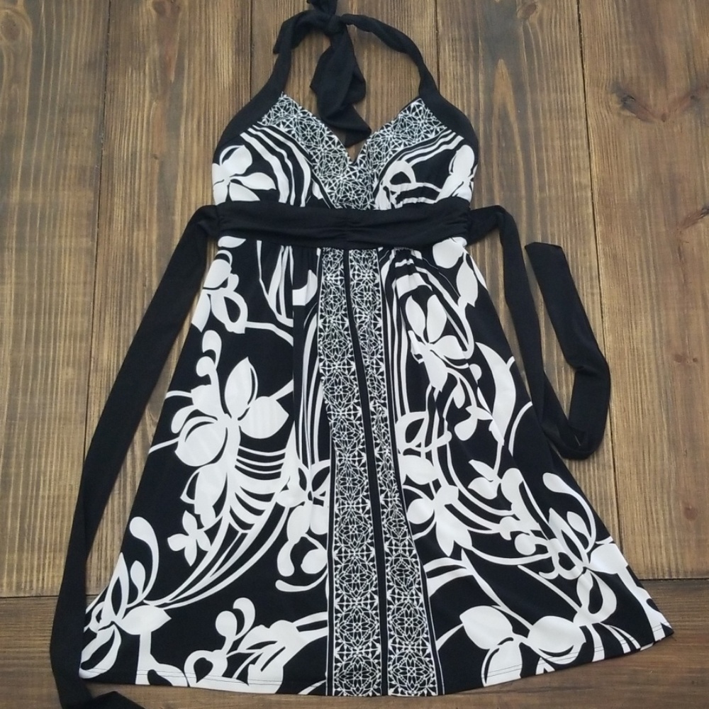Love Tease Black & White Floral Halter Dress Small